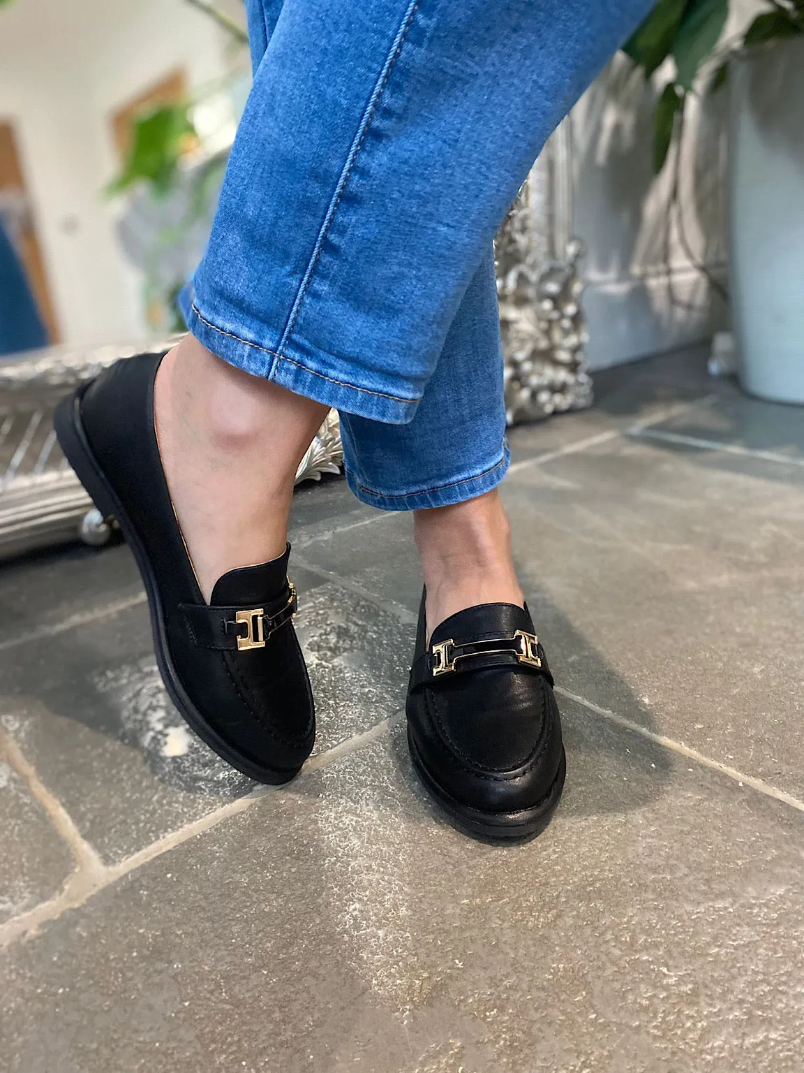 Black Bar Detail Heeled Loafers