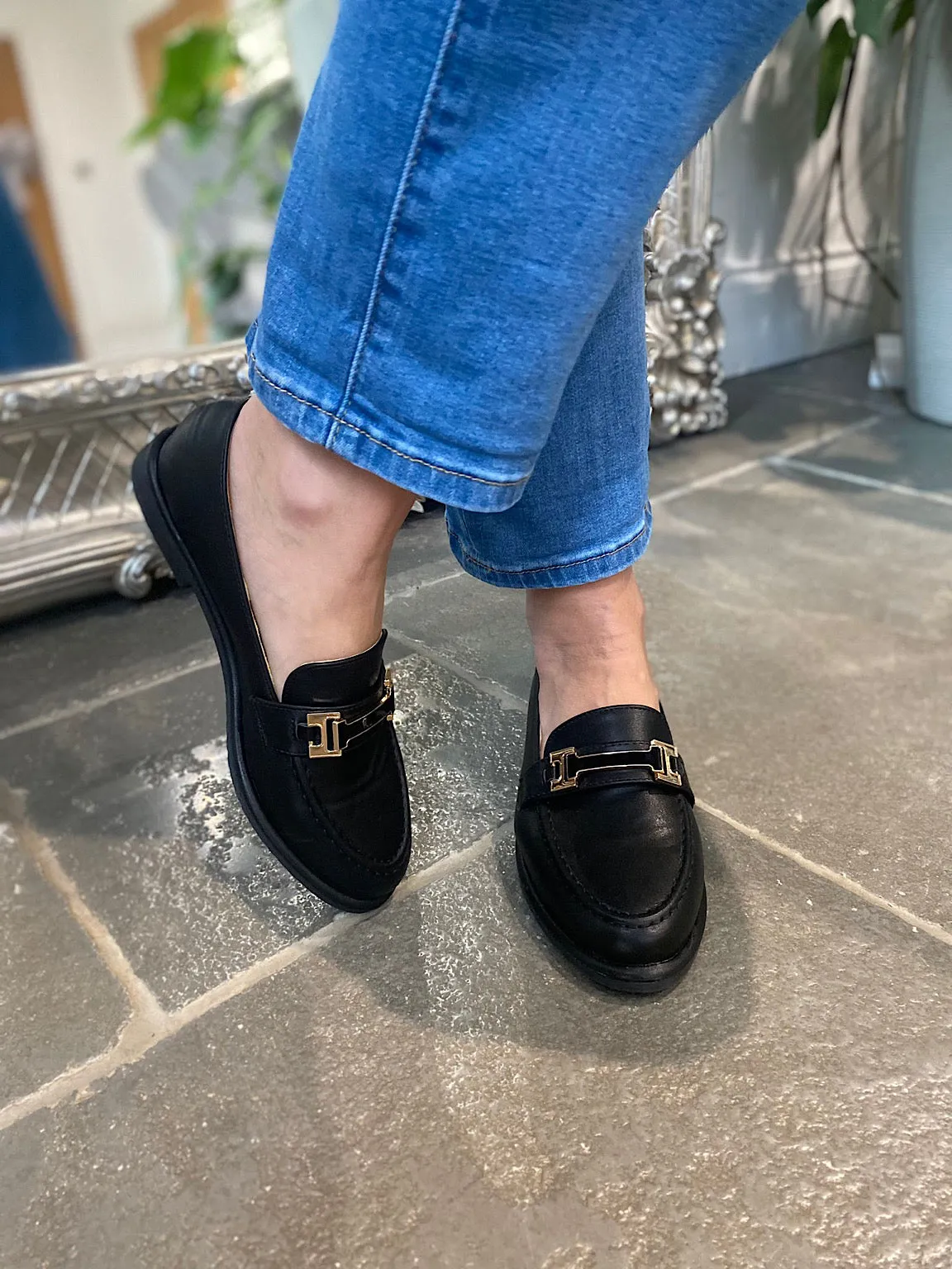 Black Bar Detail Heeled Loafers