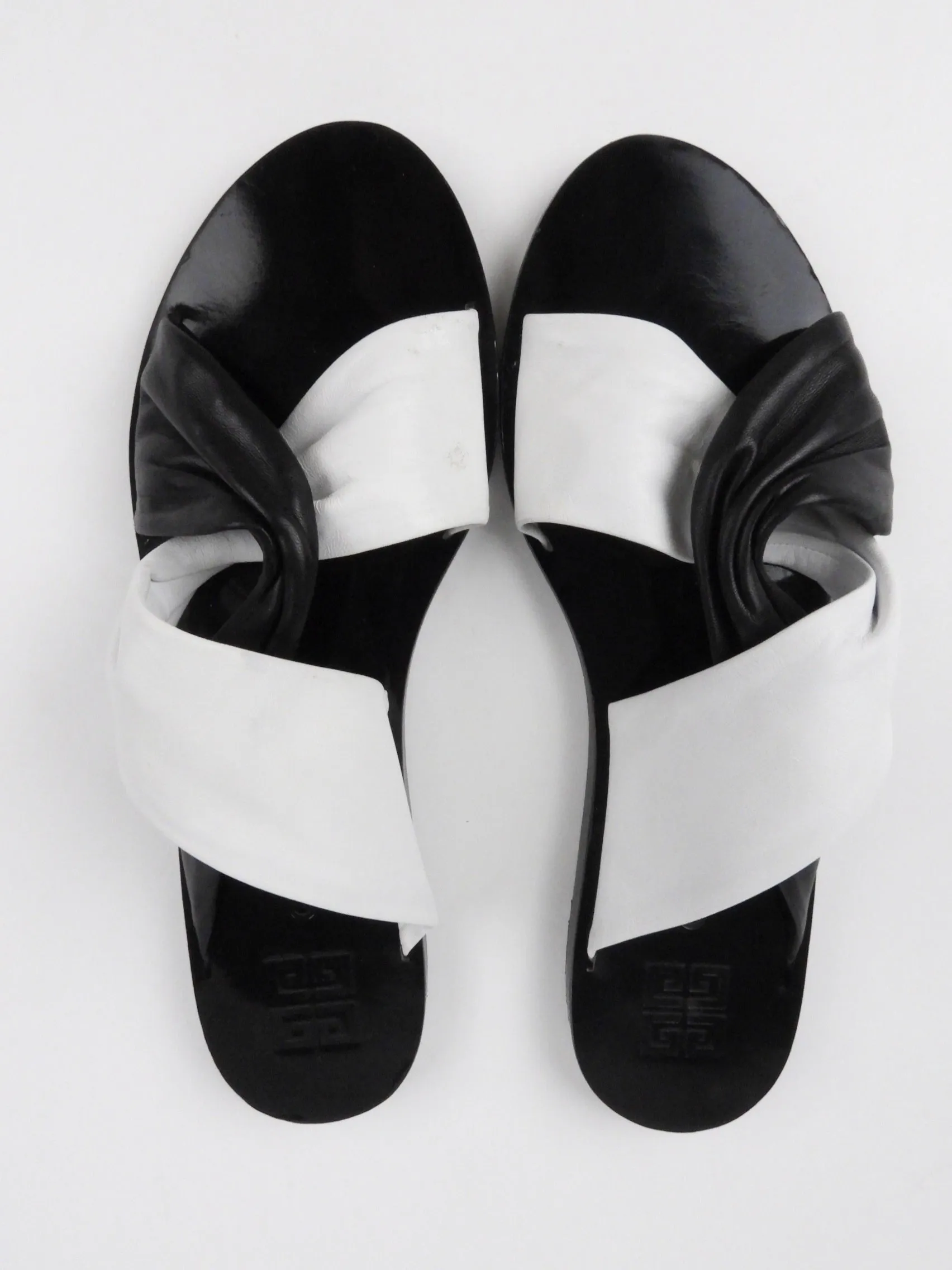 Givenchy Black and White Twisted Leather Flat Sandals - 40.5