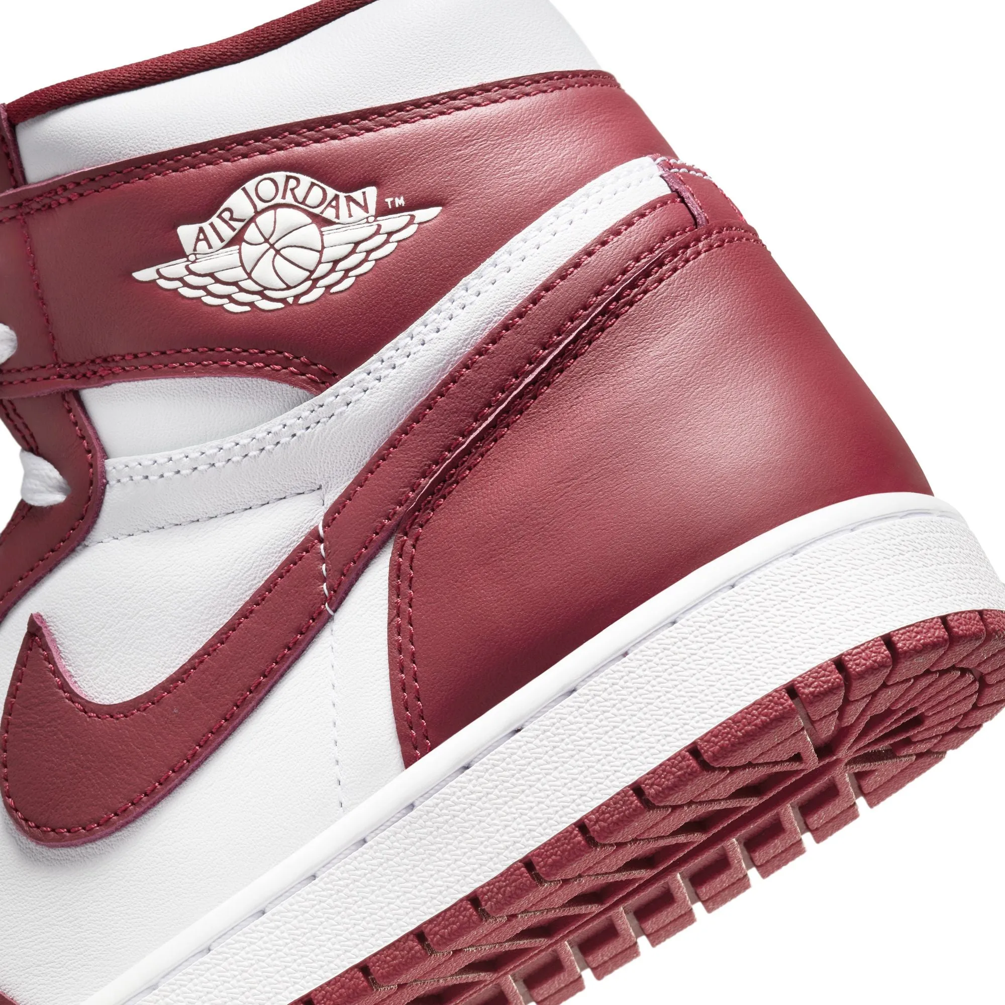 Jordan 1 Retro High OG "Artisanal Red" - Men