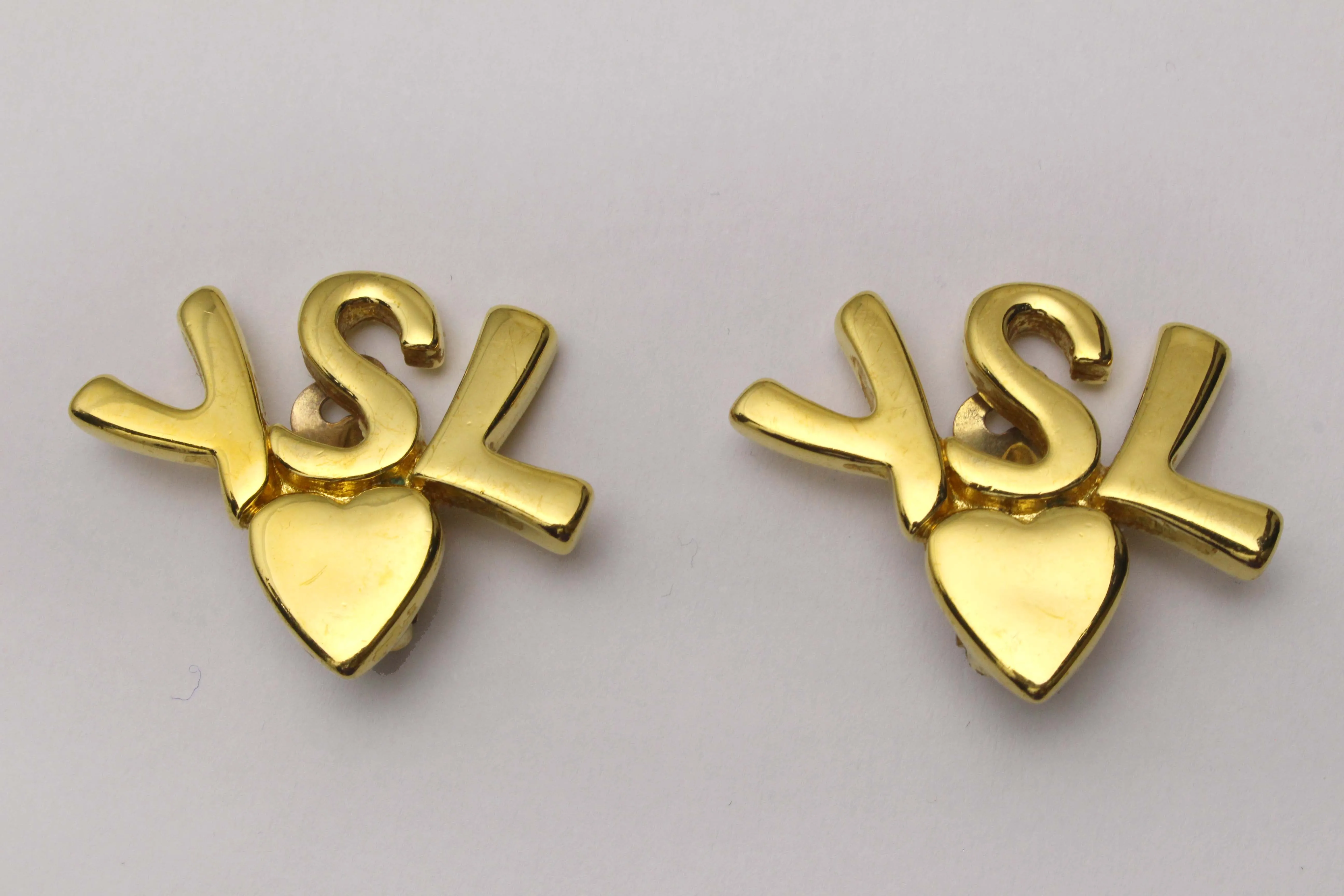 YVES SAINT LAURENT initials over heart set